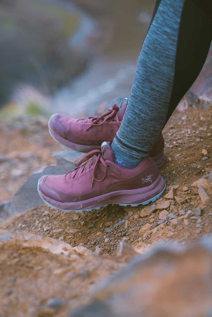 hiking sneakers for women