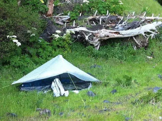 Zelte für Wanderstöcke